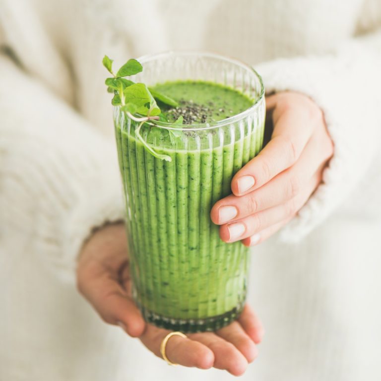 green smoothie in hand (1)