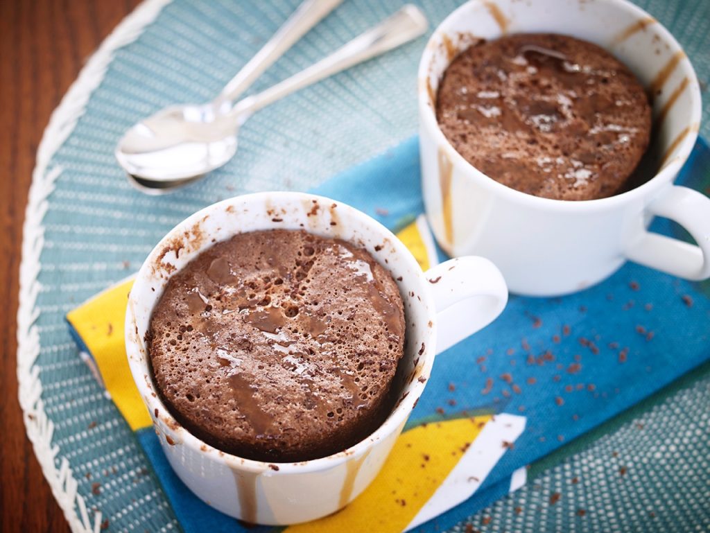 This is an amazing mug cake recipe with just a handful of ingredients. Simply blend everything together to form a thick batter then microwave for 1-2 minutes. Delicious served with coconut yogurt. Print Recipe Gooey Chocolate Raspberry Pudding Prep Time 15 minutes Cook Time 40 minutes Servings MetricUS Imperial Prep Time 15 minutes Cook Time … Read more 		
			
				To access this content, you must purchase 4 Week Menopause Program (and access to Lean & Nourish Club), Happy Guts 4 week Low FODMAP Programme (and access to Lean and Nourish Club), 4 Week Menopause Program (and access to Lean & Nourish Club) – Menopause, Lean & Nourish Membership & 21 day Kick Start Programme or Lean & Nourish Membership & 21 day Kick Start Programme – Member.